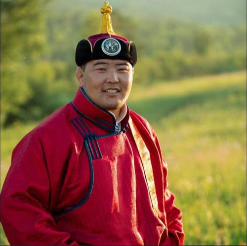 Б.Орхонбаяр арсланг “сандаргасан” С.Сүхбатын тухай баримтууд